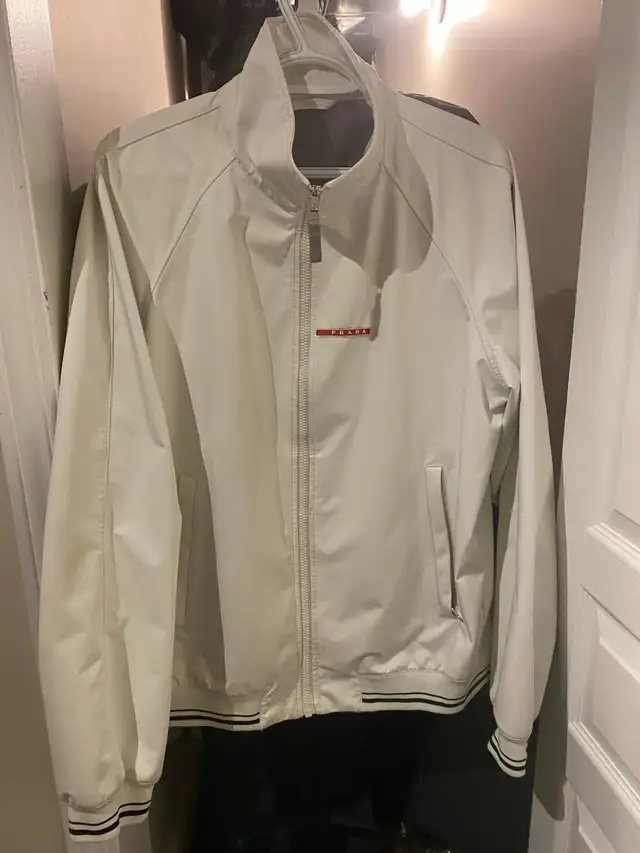Men’s designer  jacket in Men's in Laval / North Shore - Image 2