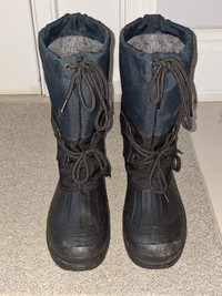Winter Boots - Men size 6 (23.5 cm)