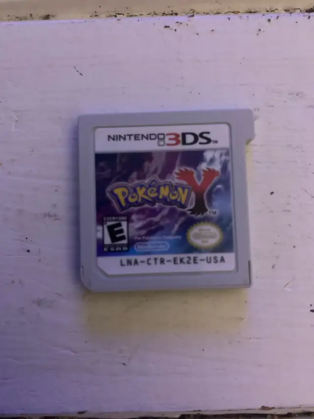 Pokémon Y (CIB)64871933667075123