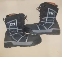 Helly Hansen icefx steel toed winter boots.