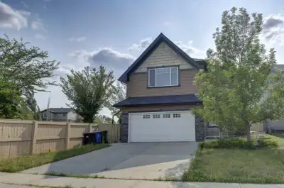 2 BEDROOM 1 BATHROOM legal basement suite