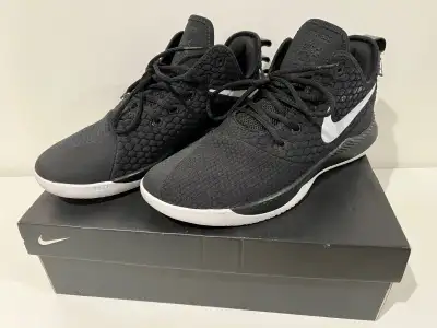 Lebron Witness 3 Mens Shoe Black White Cool Grey Size 11, View more