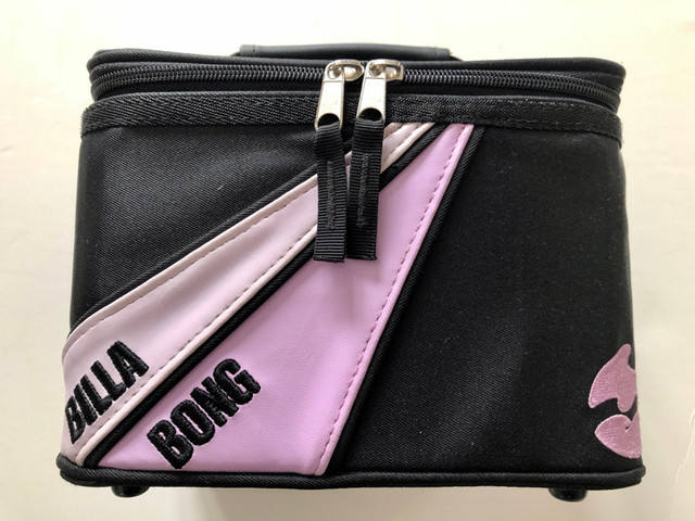 Billabong cosmetic/travel case in Other in Cambridge