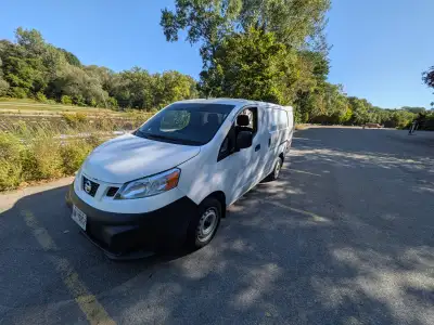 2019 Nissan NV200 Cargo Van – 86,000 km – Excellent Condition Well-maintained 2019 Nissan NV200 with...