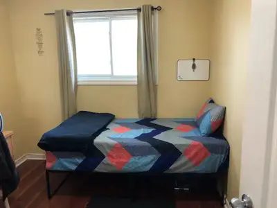 Rooms Available Across from Welland Niagara College