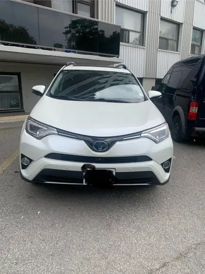 The 2017 Toyota RAV4 Hybrid Limited is the top-of-the-line trim for the RAV4 Hybrid in its model yea...