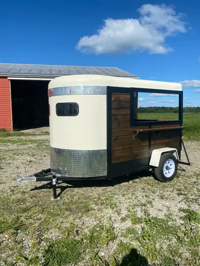 Completely restored horse trailer, for your next business adventure! Perfect for many events, and ea...