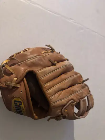 Cooper Black Diamond Baseball Glove , View more