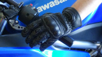 MOTORCYCLE LEATHER GLOVES