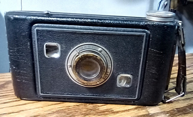 Vintage Kodak Camera with Twindar Lens - Circa 1930 in Arts & Collectibles in City of Halifax