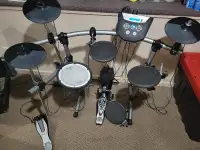 Roland TD6V 8-Piece Electric Drum Set w/ Kick Pedal + Drum Stool