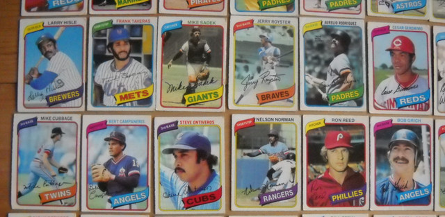 48 cartes de baseball de 1980 dans Art et objets de collection  à Saguenay - Image 4