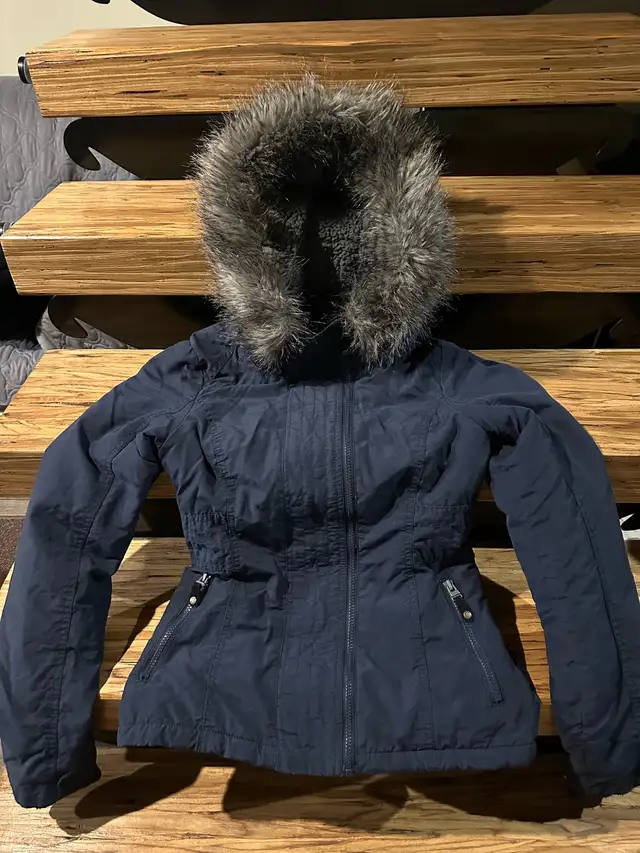 Manteau femme in Women's - Tops & Outerwear in Victoriaville - Image 2