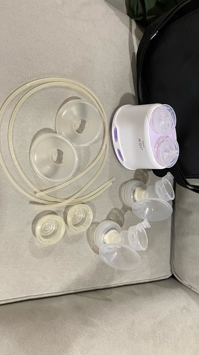 Breast Pump in Feeding & High Chairs in Belleville - Image 3