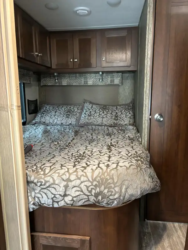 Motorisé VR 2019 Forest River Sunseeker MBS 2400S, Mercedes in RVs & Motorhomes in Laval / North Shore - Image 3