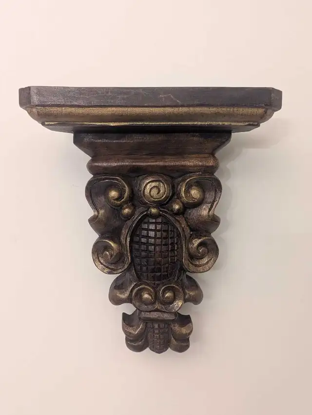 Pair of Wooden Ledge Shelf in Home Décor & Accents in Markham / York Region - Image 2