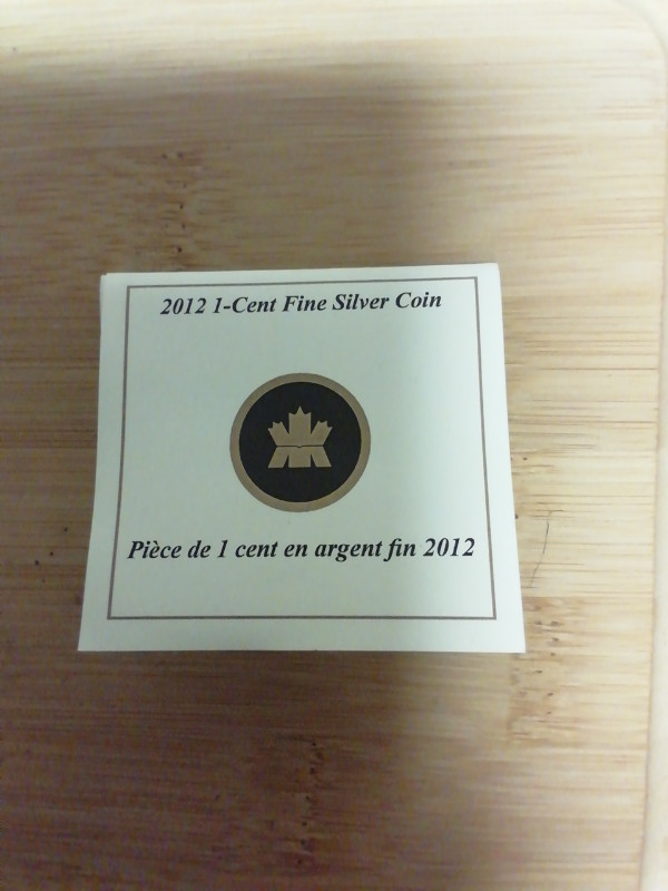 2012 Royal Canadian Mint 1-cent fine     Silver coin in Arts & Collectibles in Mississauga / Peel Region - Image 3
