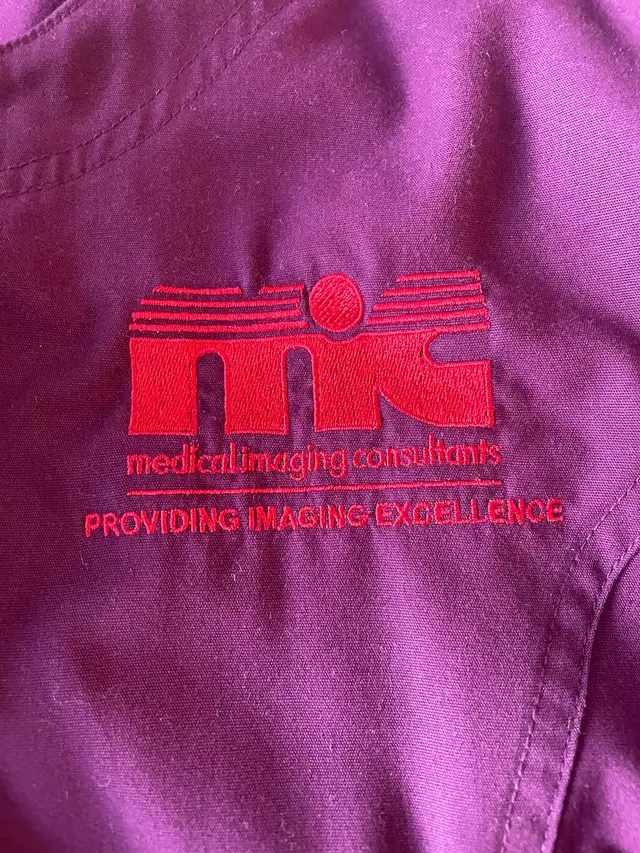 Scrub Jacket in Other in Edmonton - Image 3