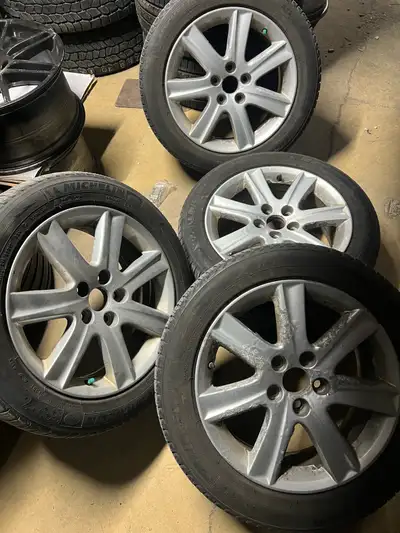 Used OEM lexus wheels Came off 2007 lexus es350 Wheels have corrosion and Michelin winter tires with...