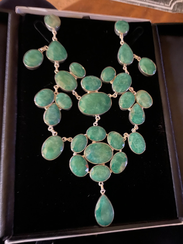 Emerald Necklace  in Jewellery & Watches in Thunder Bay