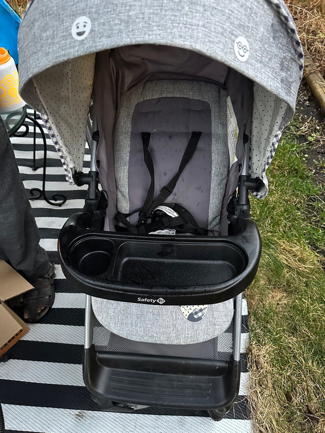 Safety first stoller in Strollers, Carriers & Car Seats in Edmonton