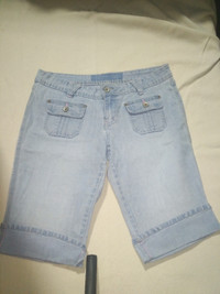 pants: angels bermuda shorts size 11