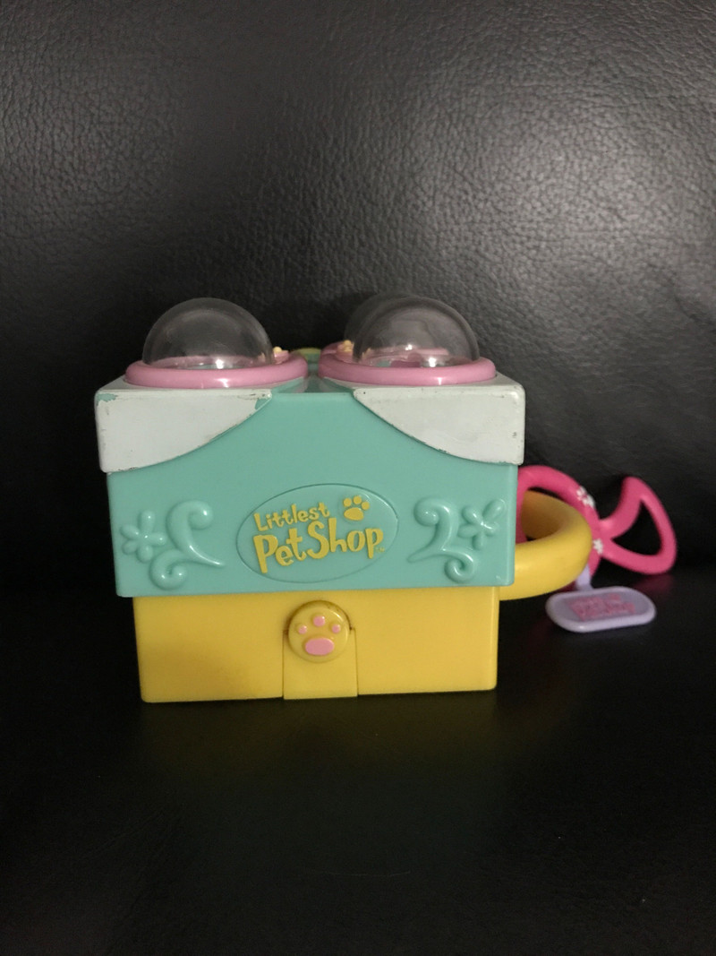 2006 Hasbro Littlest Pet ShopLPSPop Up Compact Playset Toys & Games