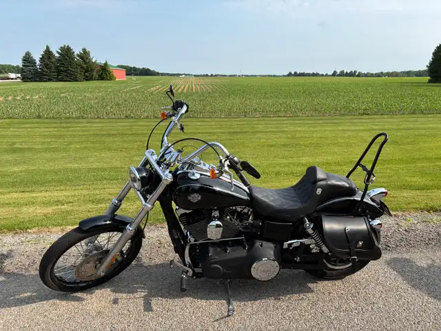 2012 Harley  Dyna Wide Glide in Street, Cruisers & Choppers in Mississauga / Peel Region - Image 5