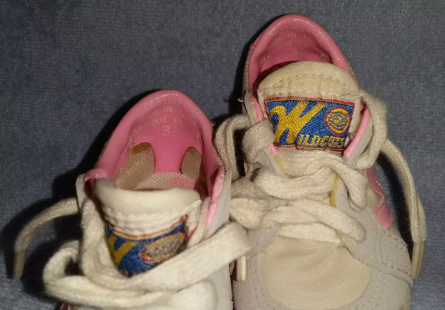 Vintage Retro 70's Wildcats Baby Toddler Sneakers Shoes,3.5,RARE in Arts & Collectibles in Truro - Image 2