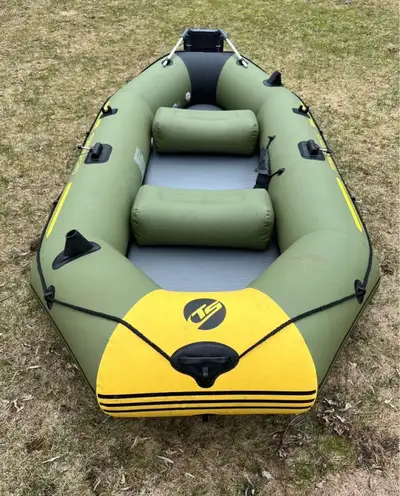 Really nice fishing package for springtime! Tobin Canyon Pro 9ft boat with 40lb thrust Minn Kota dig...