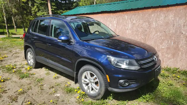 2014 VW Tiguan in Cars & Trucks in Williams Lake - Image 5