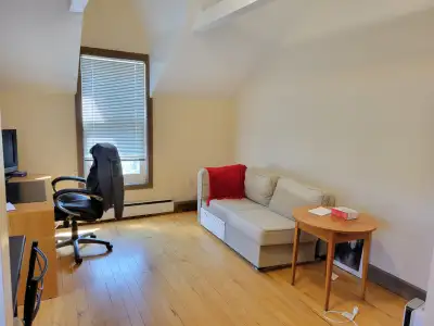 Charming One Bedroom Apartment