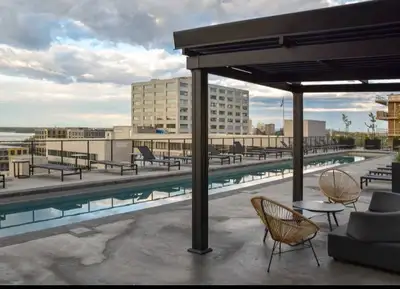 Appartement 3 ½ Modern & Meublé – Emplacement Idéal ! – 1 600$
