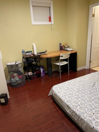 Female roommate - Ensuite furnished private room
