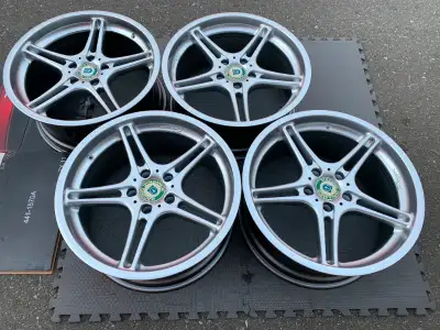 Set of Gorgeous ULTRA RARE - BRAND NEW Genuine RD2 Racing Dynamics 19X8.5 wheels BMW Fitment these w...