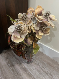 Artificial floral arrangement with Vase 