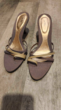 Brand New Sandals (size 7.5) Markham / York Region Toronto (GTA) Preview