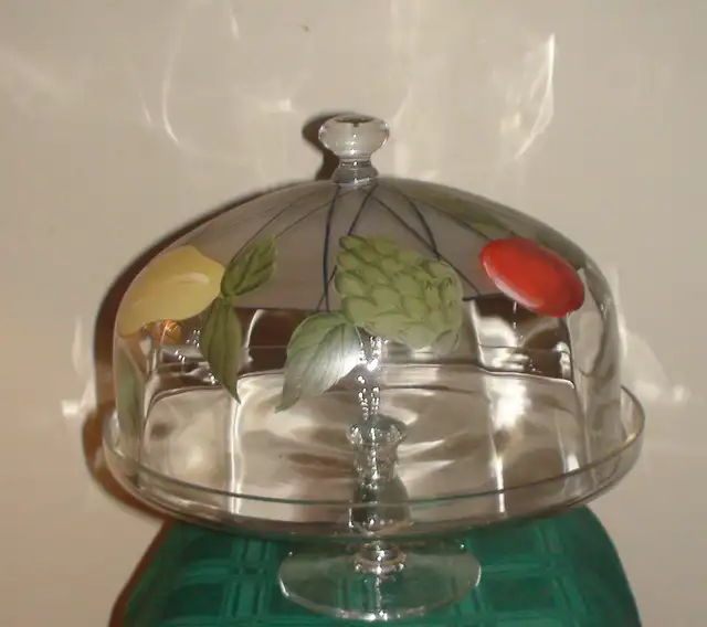 Crystal cake dome and stand62863285930115124