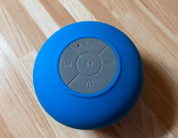 Mini haut-parleur Bluetooth Spectech neuf ($5 chaque)