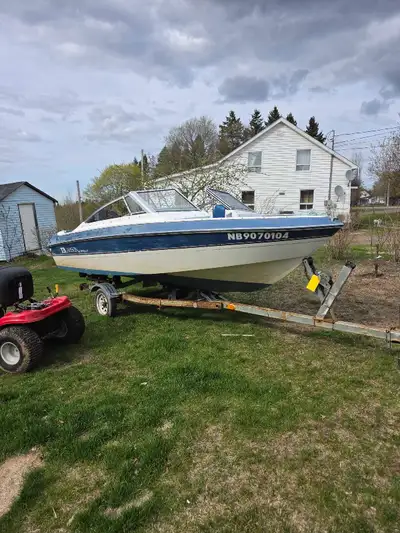 1994 larson boat 16 ft 90hp evinrude Runs good Contact Denis at 506-744-1934