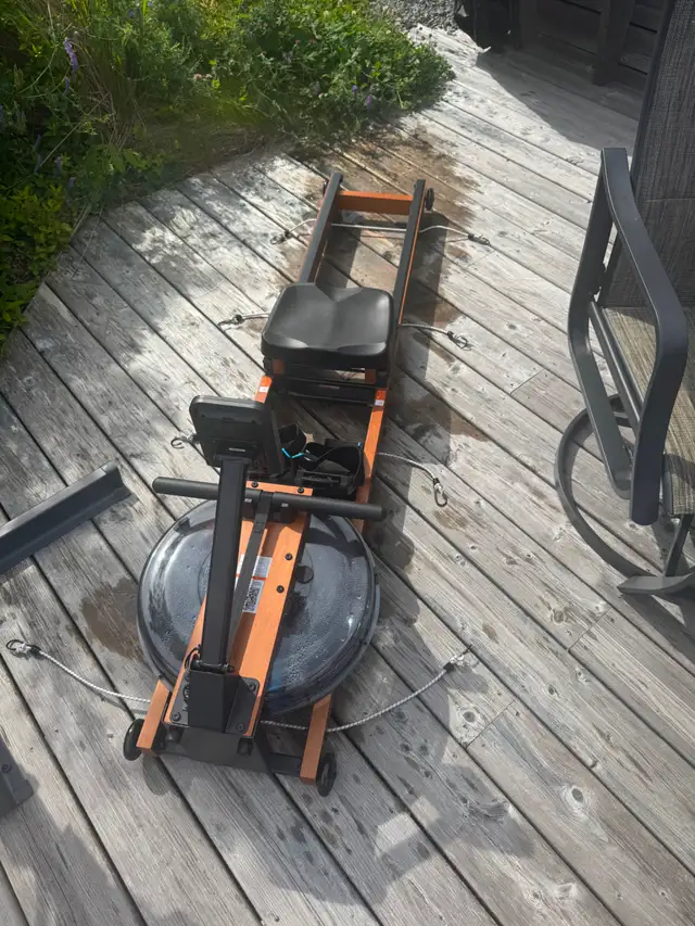 water rowing machine527575059991767041