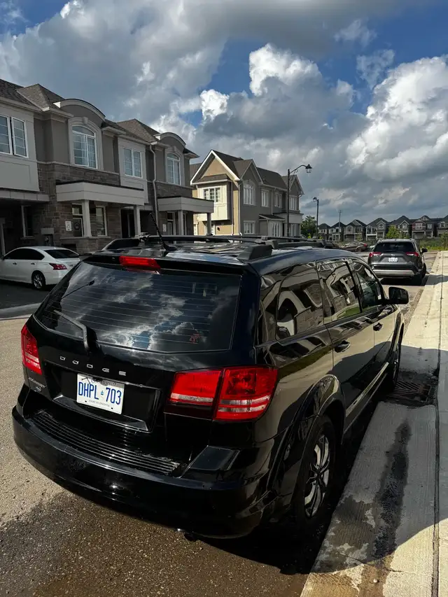 2015 Dodge Journey | 3rd Row Seating558834062826547209