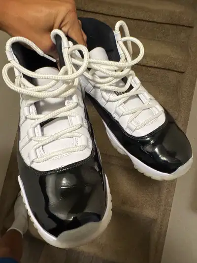 Jordan 11 gratitude size 10.5, View more