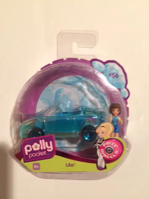 Polly Pocket Diecast Car and Mini Lila Figure (New on Card)63234604221699120