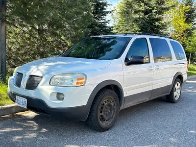 Blown head gasket, otherwise good body condition (a bit of rust on the passenger door and tailgate),...