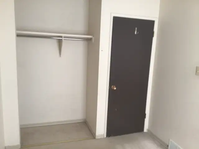 Private Room for Rent in Room Rentals & Roommates in Winnipeg - Image 5