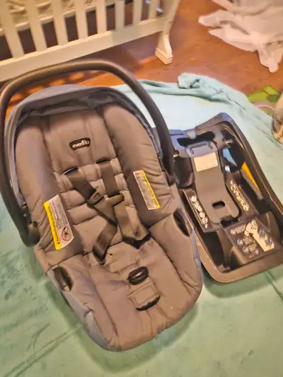 Evergo Infant Car Seat, View more