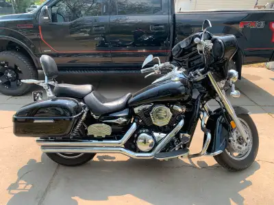 Love this bike and just testing the waters. This baby has stage 4 with Vance and Hines pipes, dynoje...