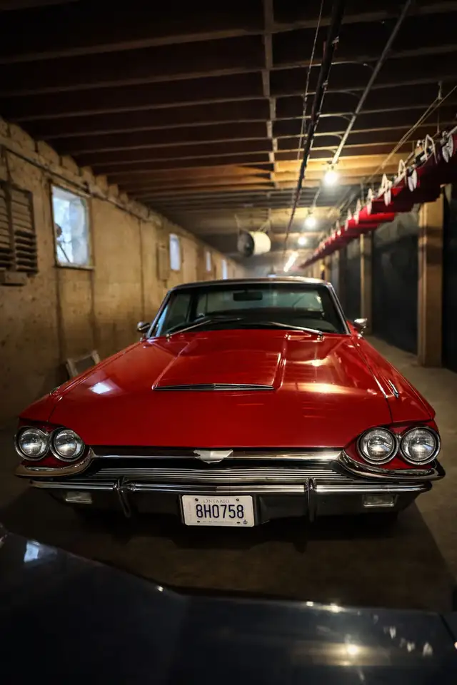 4 Classis Cars for sale- Barn Clearing  in Classic Cars in Kitchener / Waterloo - Image 3