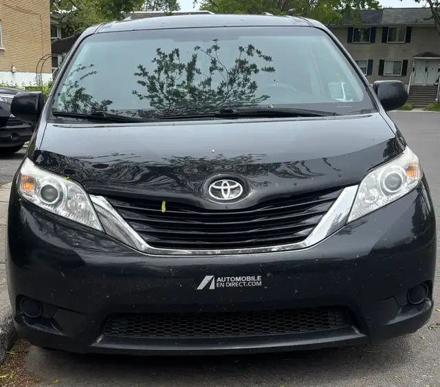 “CHEAPEST RIDE TORONTO TO MONTREAL”, “FRI 21, 7.30am”